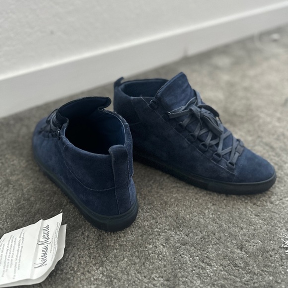 Men's Blue High-Top Sneakers - Picture 2 of 2